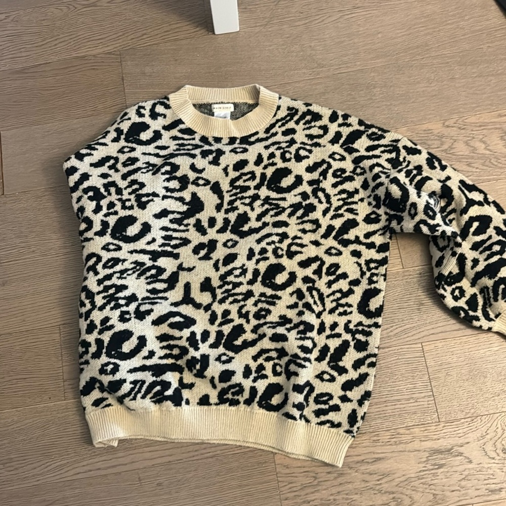Cheetah sweater